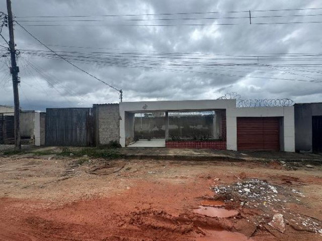 Casa 46,4m² em condomínio residencial com 1 vaga - Esmeraldas/MG