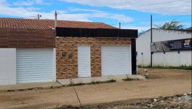 Casa em Condomínio com 2 Quartos em Belo Jardim - PE
