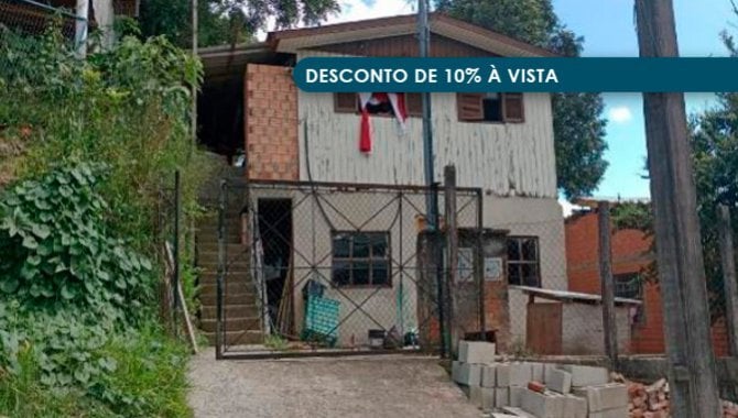 Casa 102 m² com terreno de 298,65 m² - Ocupado