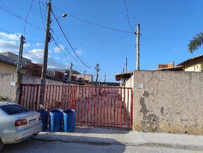 Casa com 41,70m² em Belford Roxo/RJ