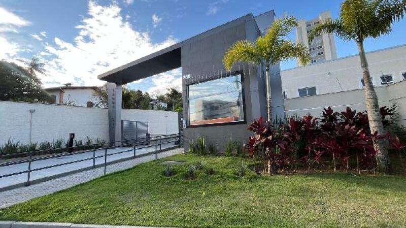 Apartamento com 2 quartos em Juiz de Fora