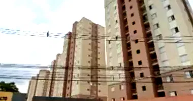 Apartamento 2 dormitórios com 1 vaga - Edifício Brasília
