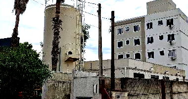 Apartamento 2 quartos, 1 banheiro, 1 vaga, 93m² total, desocupado