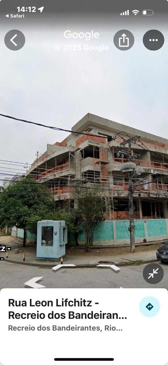 Apartamento 103 em construção com 2 vagas de garagem