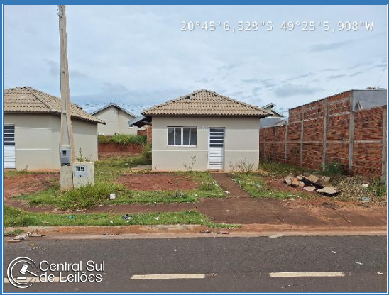 Casa em São José do Rio Preto com 2 quartos e 200m² de terreno
