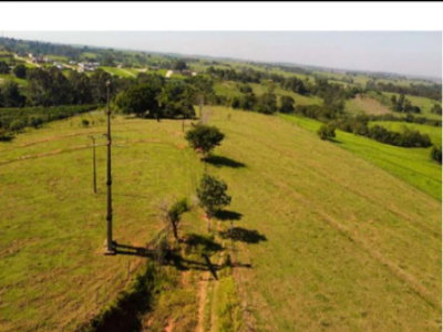 Terreno residencial com 76.762,40 m²