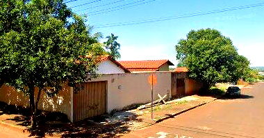 Conjunto de 10 Prédios Residenciais com 955m² Construídos e Terreno de 1312m²