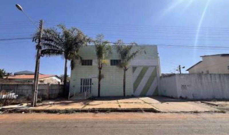 Galpão Desocupado de 391m² em Aparecida de Goiânia