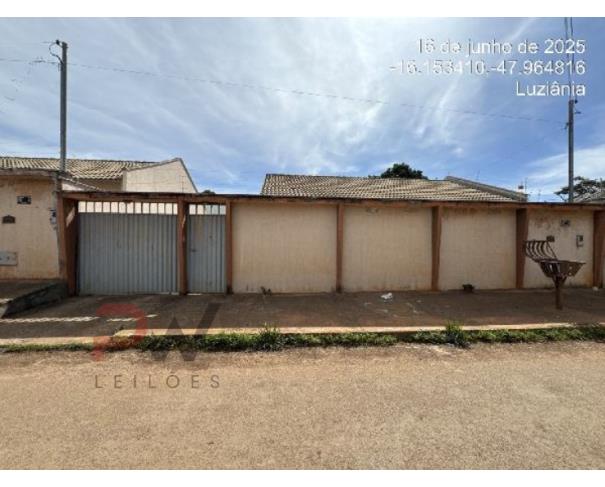 Casa em Condomínio com 3 Quartos em Luziânia/GO