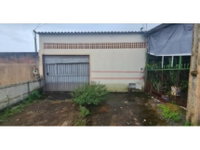 Casa em leilão com 90,60m² de área construída