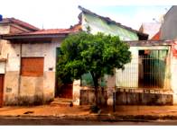 Casa e Salão Comercial com 224m² em Igaraçu do Tietê/SP