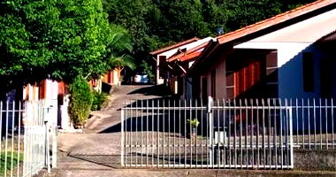 Casa com 2 quartos, 1 banheiro e 78,73m²