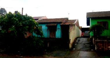 Casa com 2 quartos, 1 banheiro, 40m² construída, ocupada