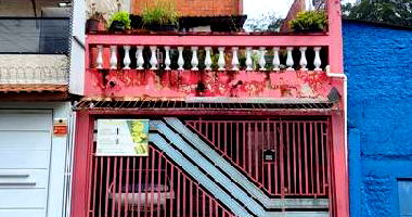 Casa com 3 quartos, 2 banheiros e 1 vaga, 172m² construída