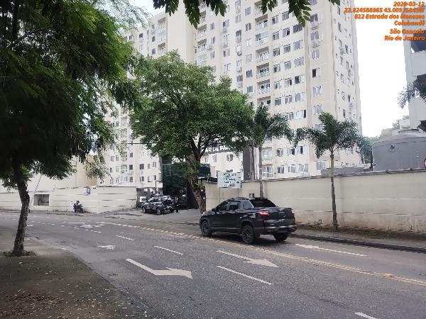 Apartamento com 2 quartos, 1 vaga, 43,8m²