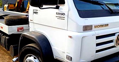 Caminhão VW/17.190 WORKER Plataforma - 2012/2013