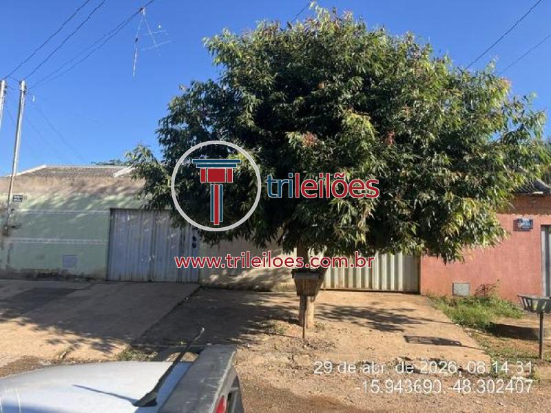 Casa com 2 quartos e 69,3m² em terreno de 180m²