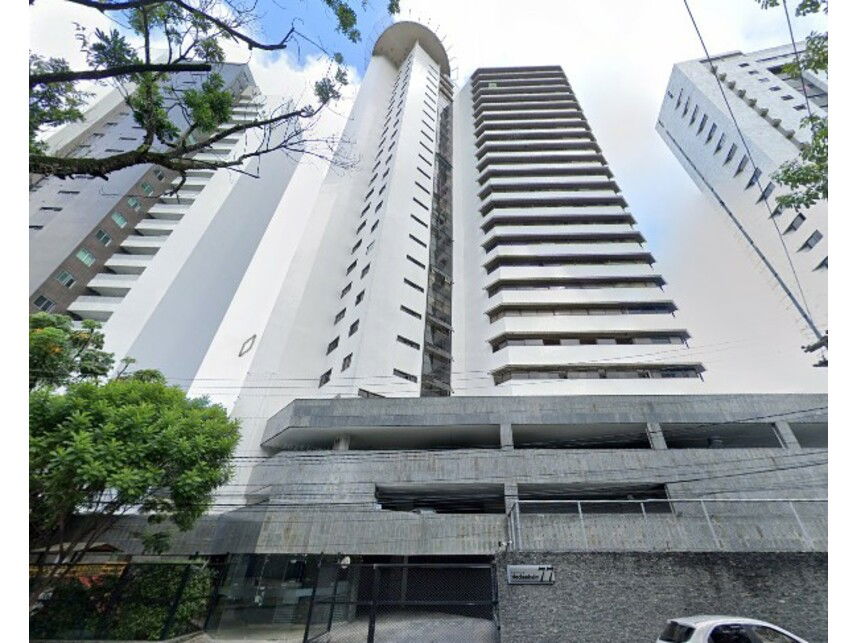 Apartamento desocupado com 5 vagas e 433,58m² na Jaqueira