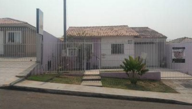 Casa Padrão com 138,81m² em Ponta Grossa