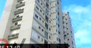 Apartamento em Condomínio Fechado com 3 Quartos e 2 Vagas