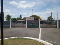 Terreno de 1.189,81m² em condomínio fechado