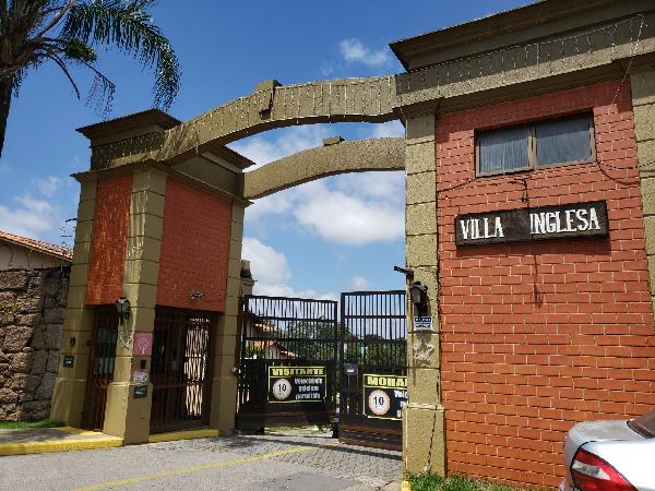 Casa com 3 quartos, 3 banheiros, 2 vagas e área construída de 108m²