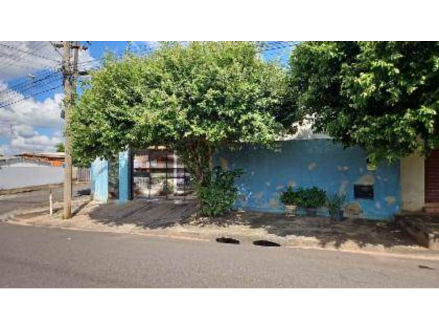 Casa em Leilão com 124m² Construída em Fernandópolis/SP