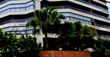 Duplex Atraente no Edifício Veleiros com 2 Vagas