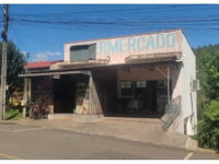 Residencial/Comercial em Leilão com 336m² Construída