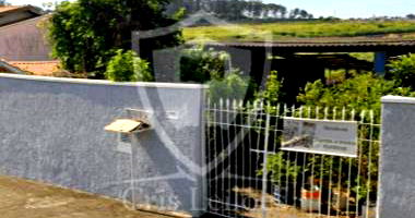 Terreno residencial 250m² com matrícula e penhora, desocupado