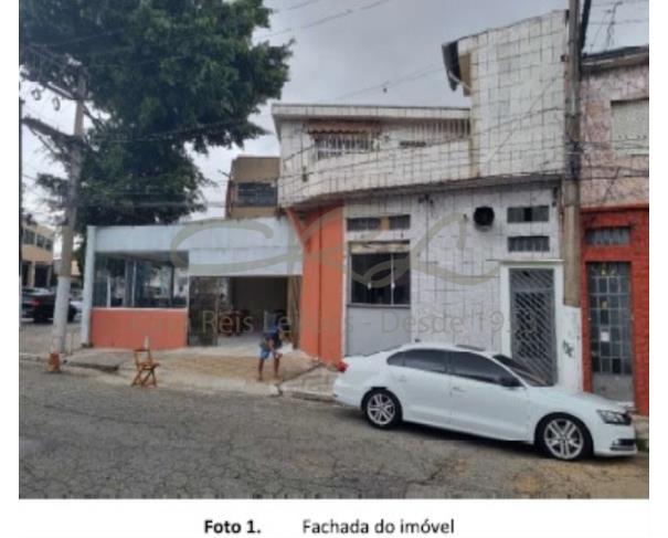 Comercial com 375m² de área construída e 280m² de terreno