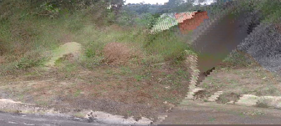Terreno de 2.200m² em Mairinque