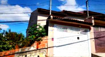 Casa Ocupada com 125m² de Área Construída em São Paulo