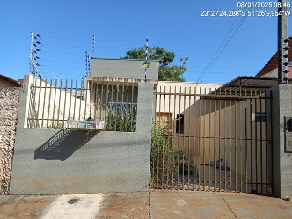 Casa com 2 quartos, 1 banheiro, 1 vaga e 49m² área privativa