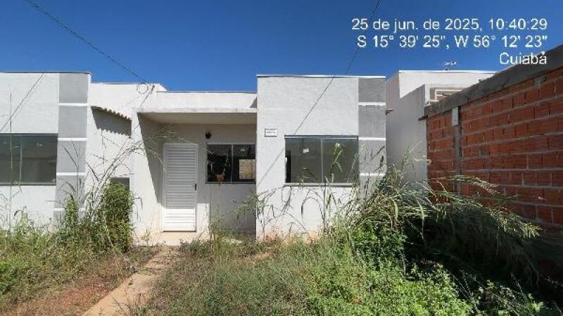 Casa em Várzea Grande/MT com 2 Quartos e 49,57m² de Área Construída