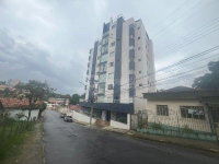 Apartamento com 3 quartos, 4 banheiros e 1 vaga de garagem