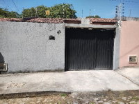 Casa com 2 quartos em Eusébio/CE