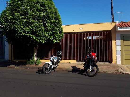 Casa com 1 vaga de garagem, 262,21 m² construídos