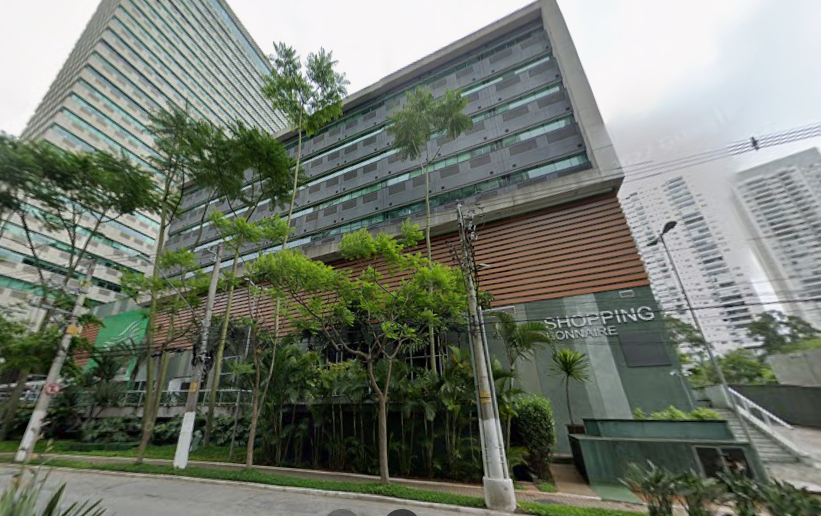 Loja Comercial com 51,87 m² em Jardim Caboré, Ocupada