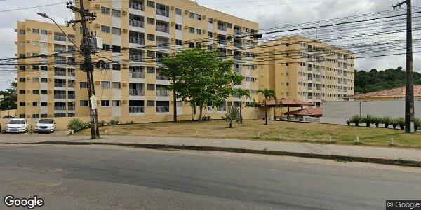 Apartamento Confortável com 2 Quartos e Varanda - 46m² Área Construída