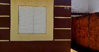 Casa com 3 quartos em Londrina/PR