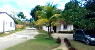 Sítio com 70,15 hectares e benfeitorias em Granito/PE