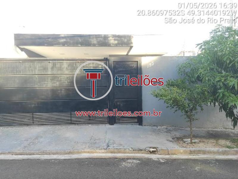 Casa com 112 m² de área privativa