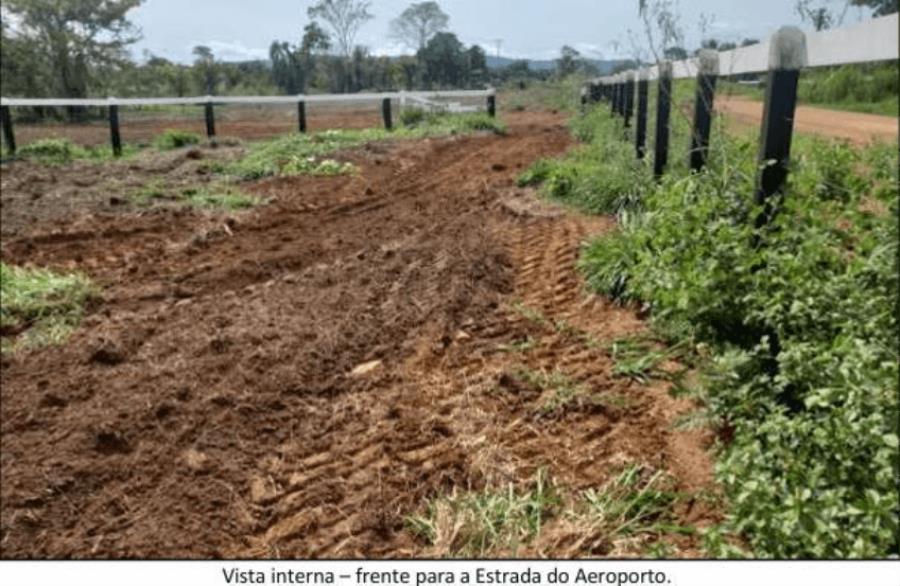 Terreno comercial de 7.660m², ideal para investimento