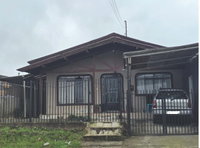 Casa com Edificação Anexa em Lages