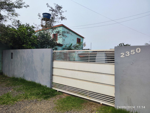 Casa em madeira com aprox. 30m² em Uruguaiana/RS