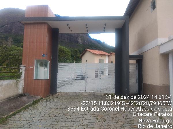 Casa 2 quartos com 1 vaga e 77m² área total