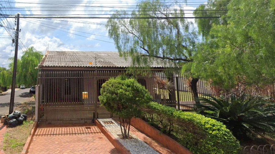 Casa Ocupada com 31,92m² de Área Construída