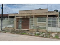Casa em leilão com 4 quartos e 2 banheiros em Barcarena/PA