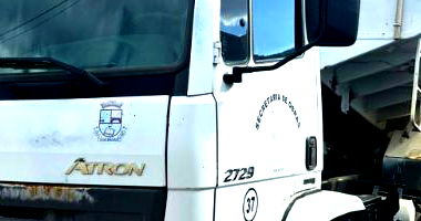 Caminhão Caçamba Mercedes Benz Atron 2729 K 6x4